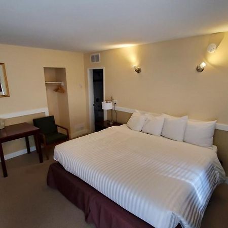 كورتيناي Comox Valley Inn & Suites المظهر الخارجي الصورة