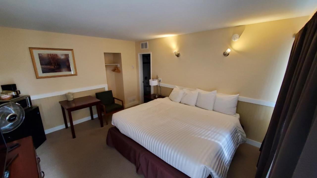 كورتيناي Comox Valley Inn & Suites المظهر الخارجي الصورة