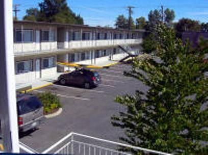 كورتيناي Comox Valley Inn & Suites المظهر الخارجي الصورة