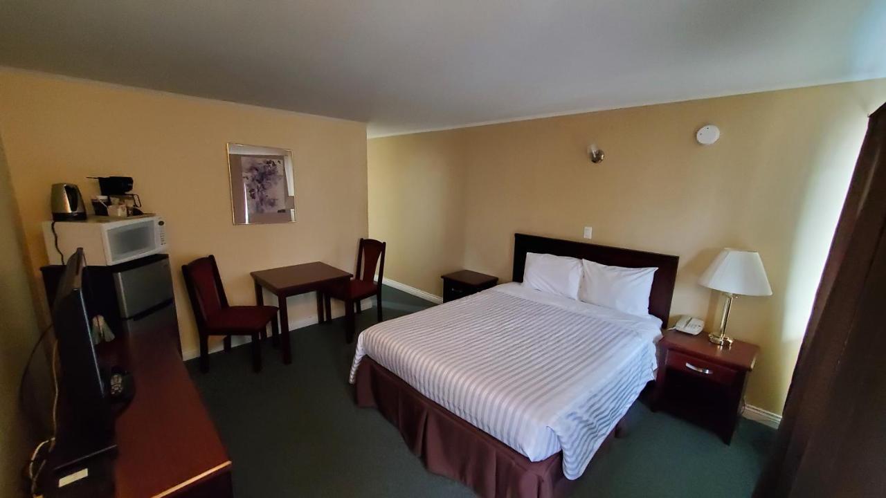 كورتيناي Comox Valley Inn & Suites المظهر الخارجي الصورة